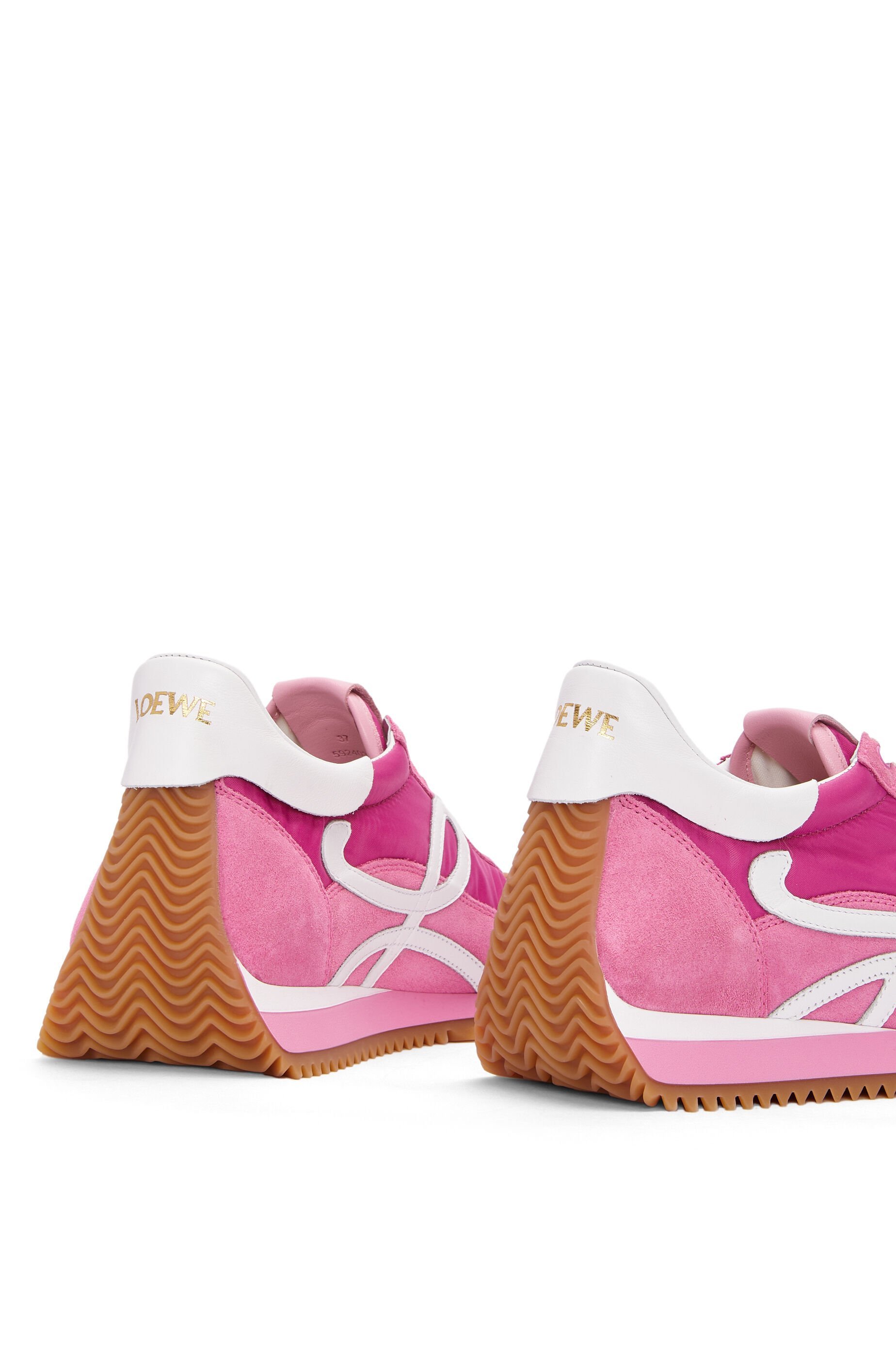 Loewe Flow Runner Lace-up Low-top Sneakers In Pink