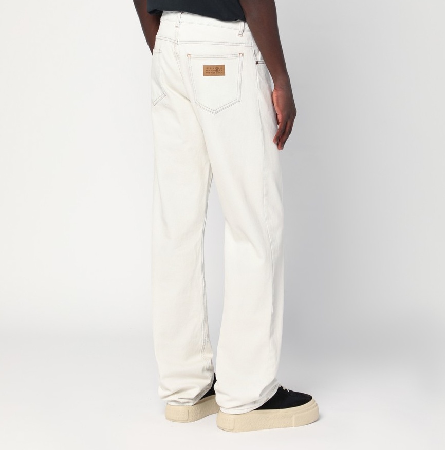 Mm6 Maison Margiela Patched Jeans With Belt Loops In White