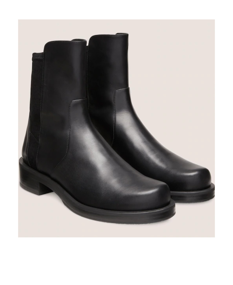 Stuart Weitzman Round-headed Short Boots In Black