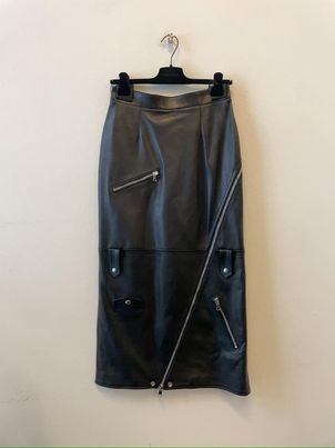 Alexander Mcqueen High-waisted Polished-finish Skirt In Black