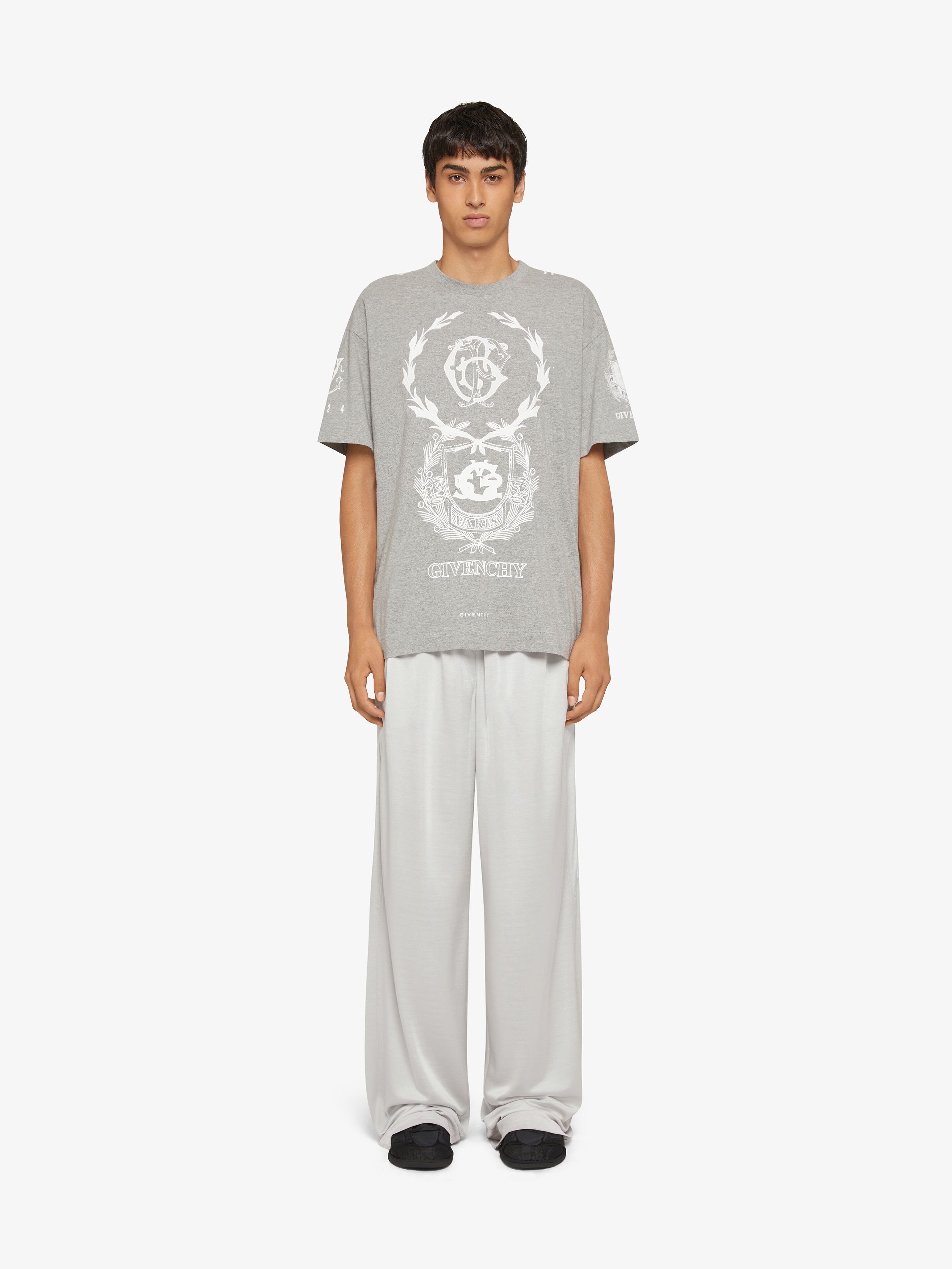 Givenchy Crest T-shirt In Cotton In Gray