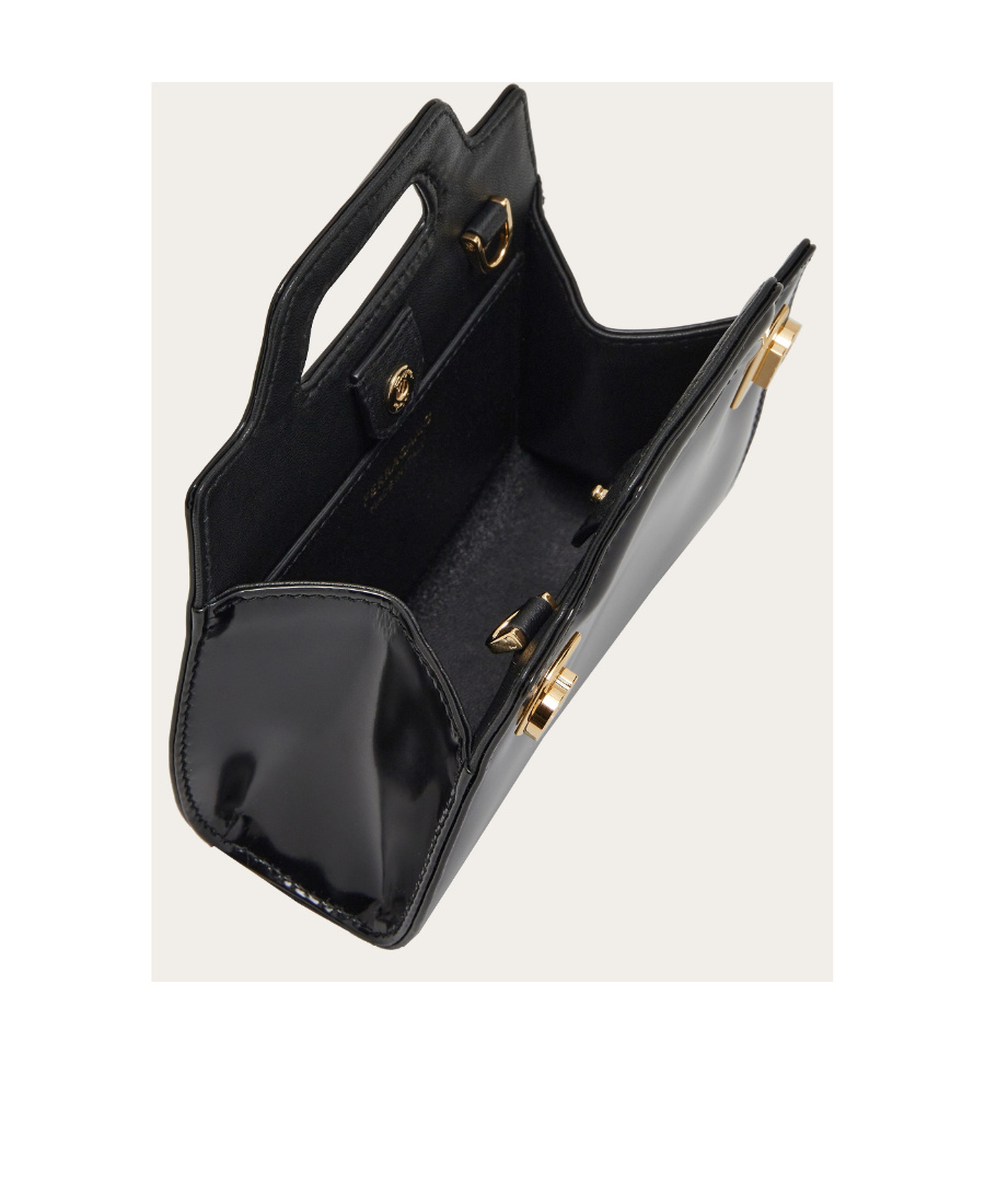 Ferragamo Salvatore Wanda Micro Shoulder Bag In Black