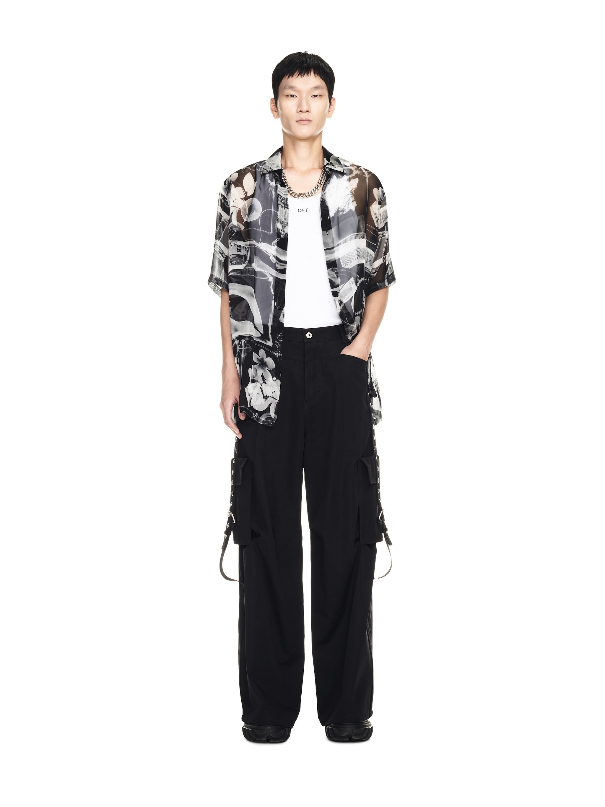 Off-white Cargo Pocket Wide Leg Trousers In Black