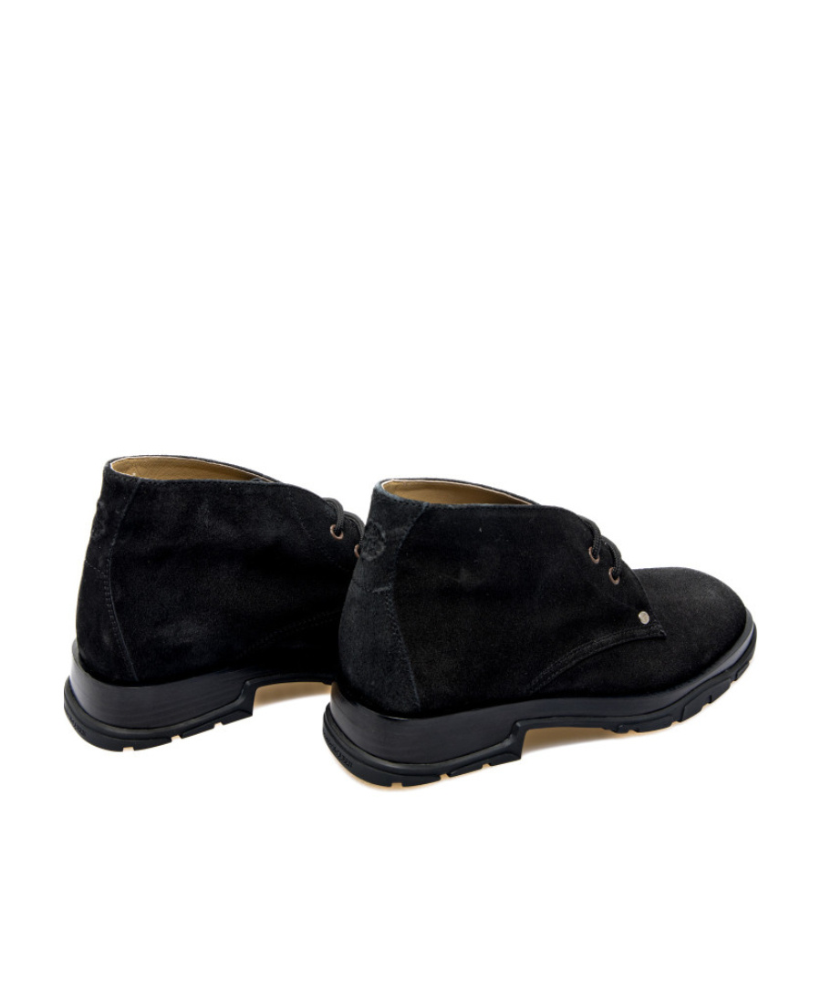 Alexander Mcqueen Lace-up Suede Boots In Black
