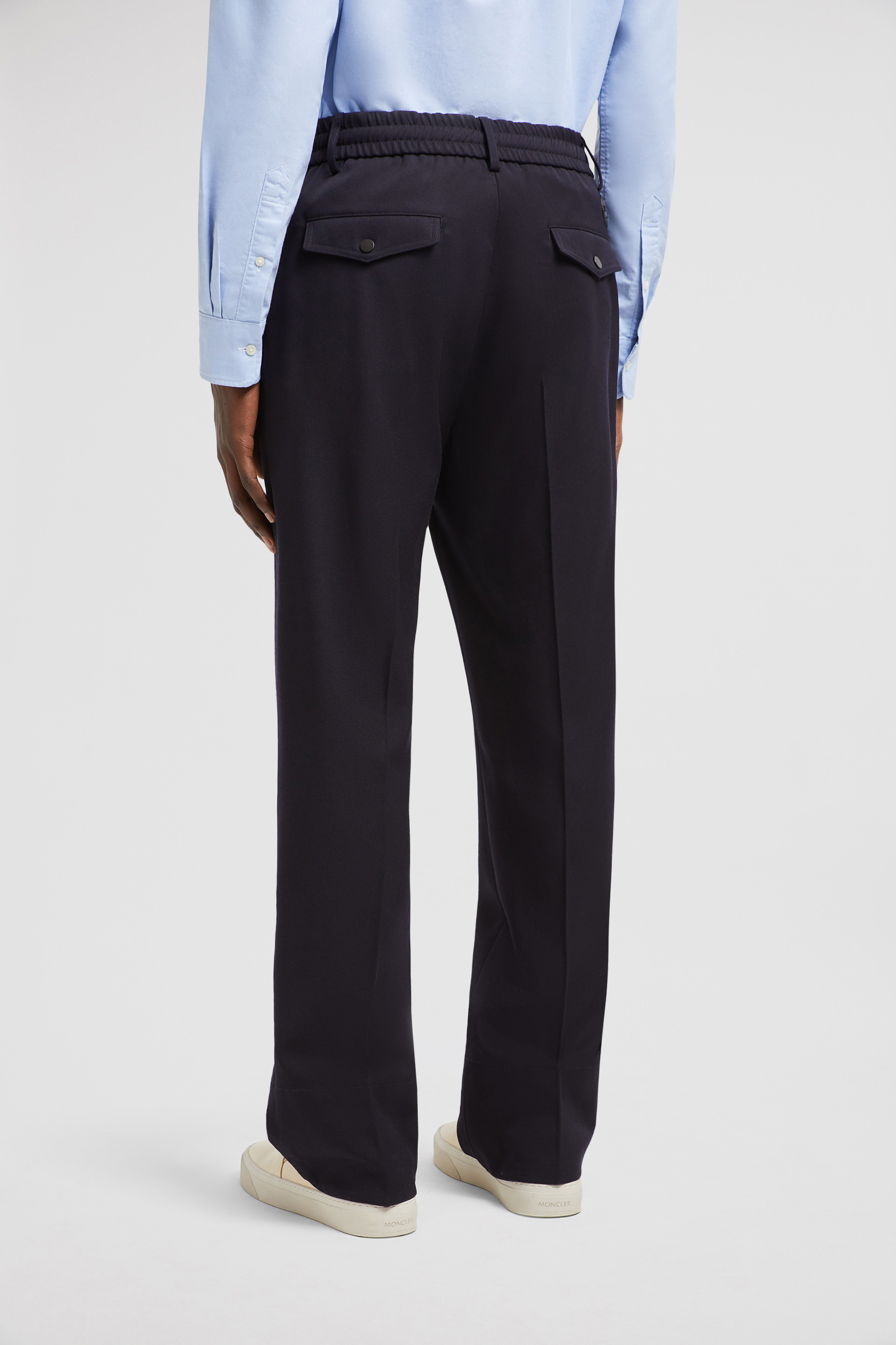 Moncler Belt-loop Casual Pants In Black