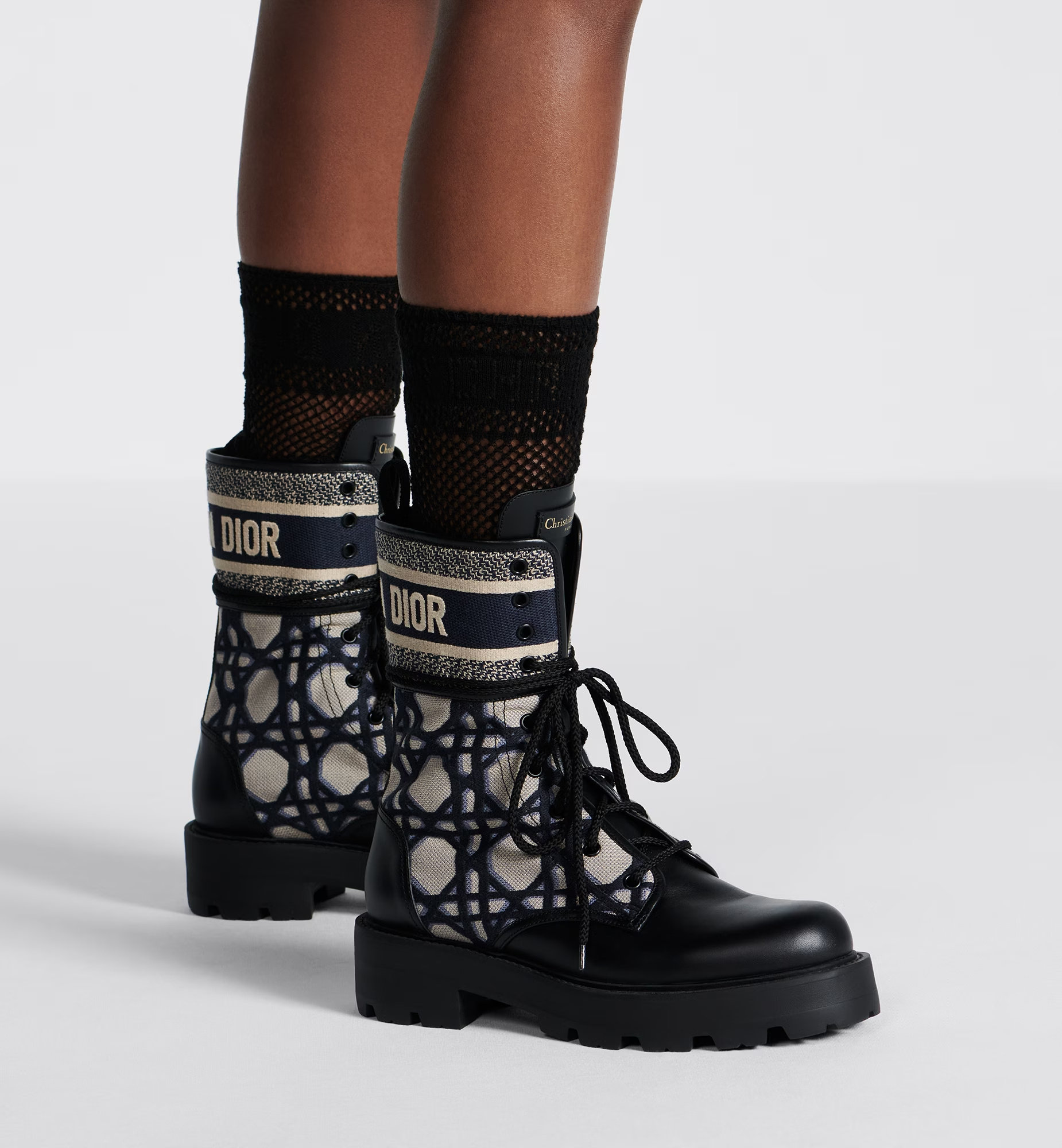 Dior D-major Short Boots In Black