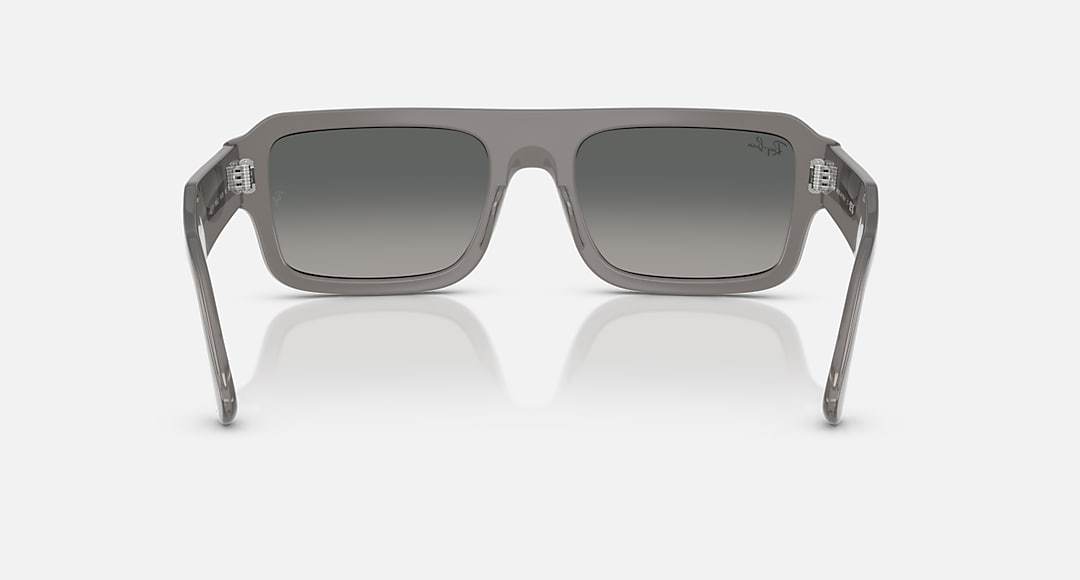 Ray Ban Ray-ban 56mm Rectangular Sunglasses In Gray
