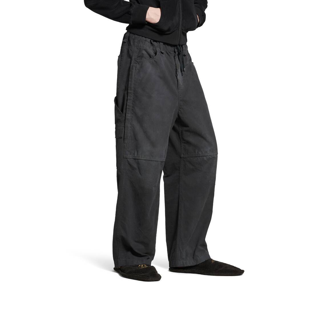 Balenciaga Cotton Cropped Cargo Trousers In Black