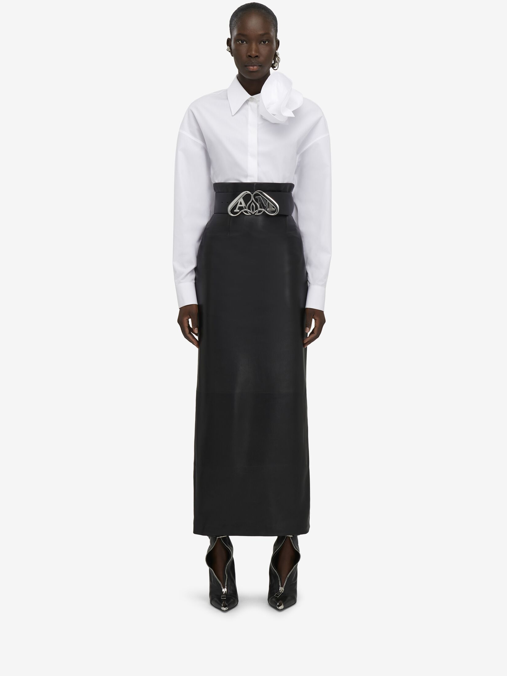 Alexander Mcqueen Rose-appliqué Cotton Shirt In White