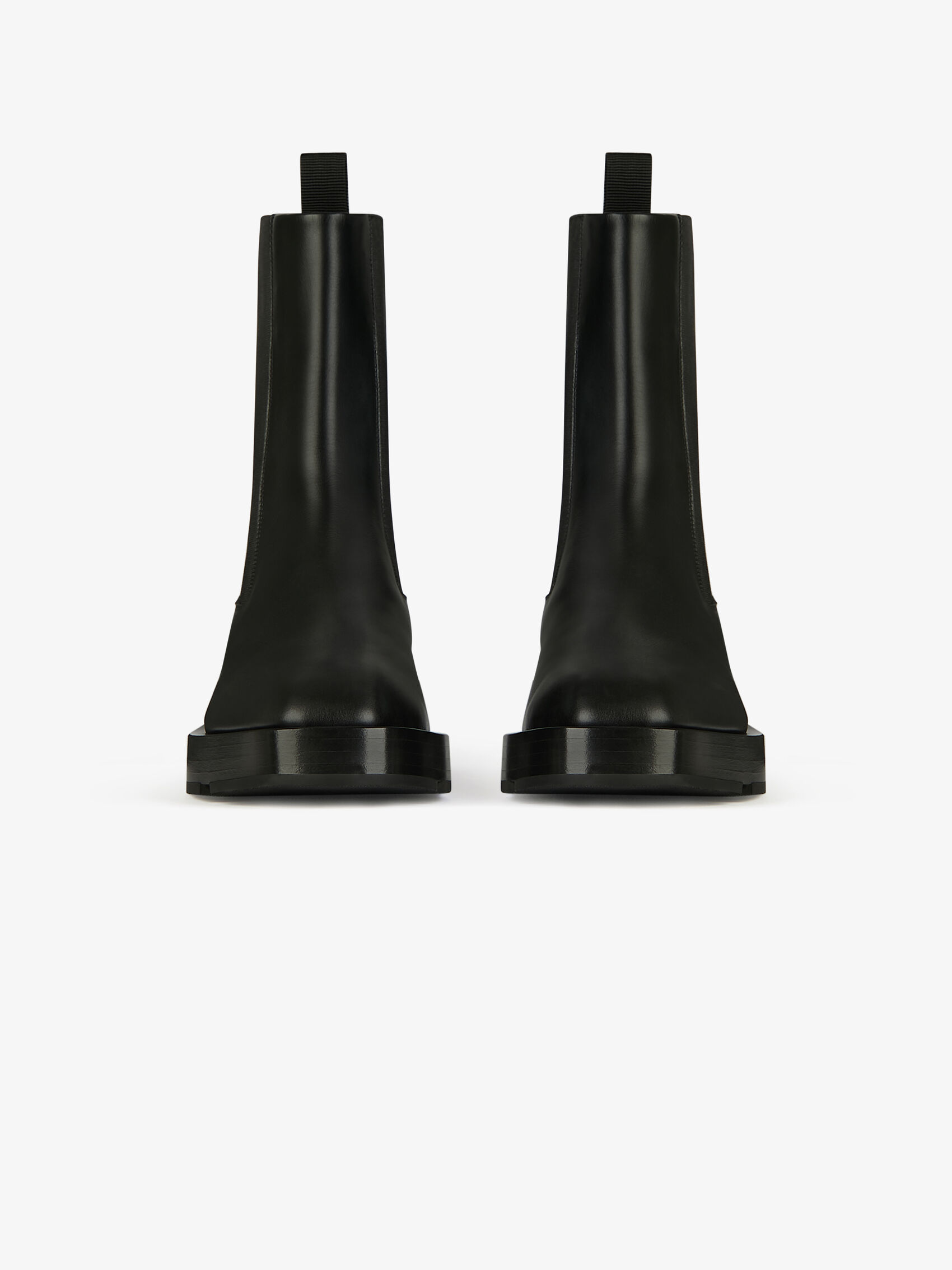 GIVENCHY CHUNKY SOLE CHELSEA BOOTS