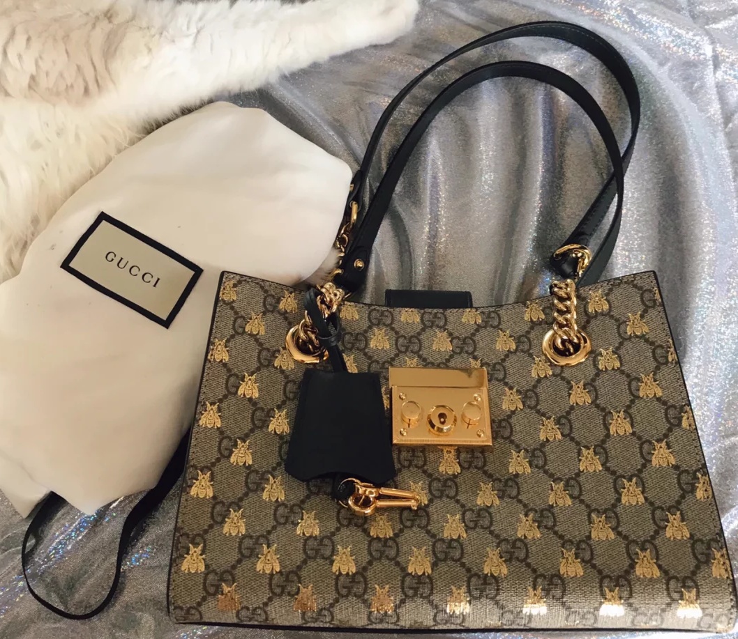 Gucci Padlock Small Gg Bees Shoulder Bag In Nude