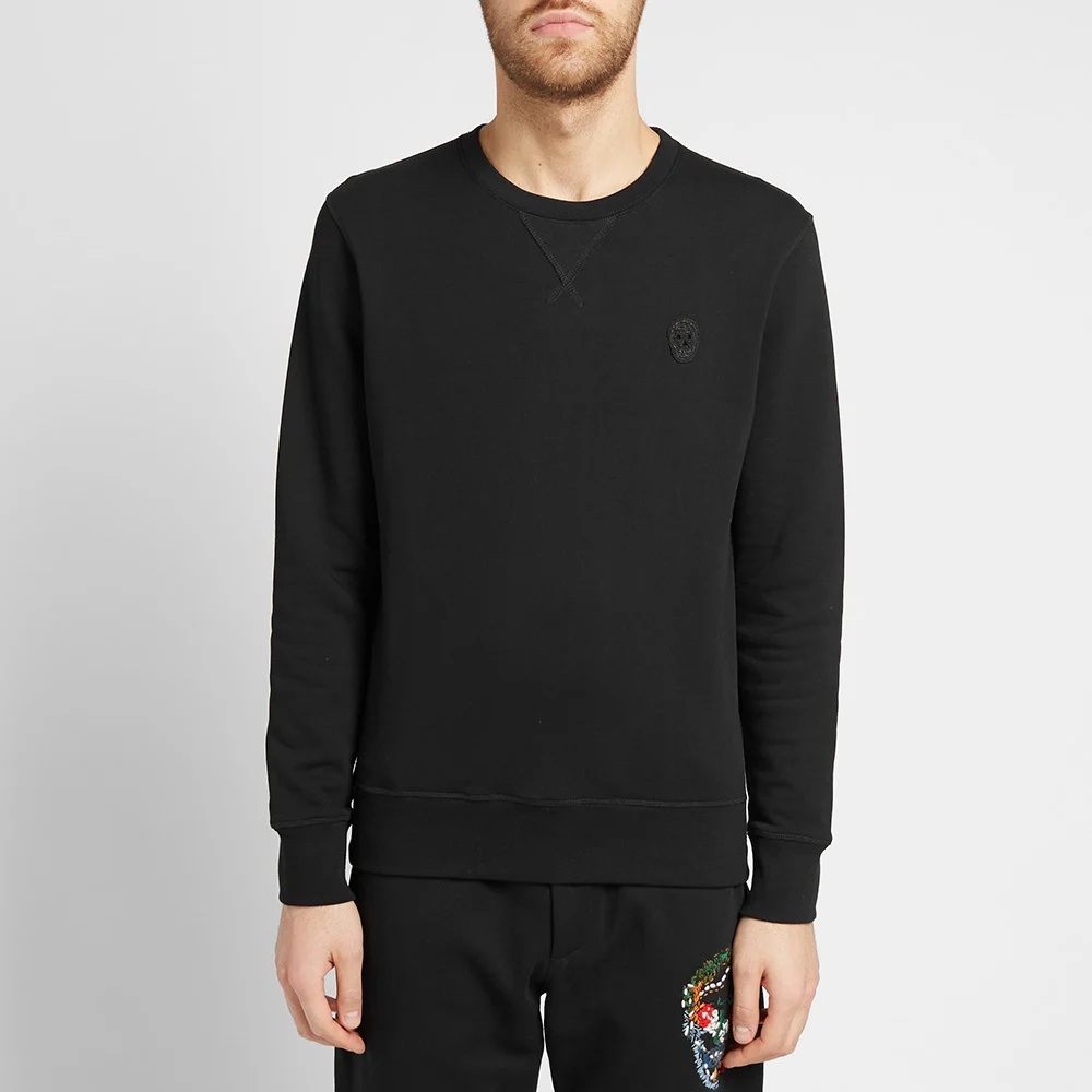 Alexander Mcqueen Round Collar Long Sleeve Sweater In Black