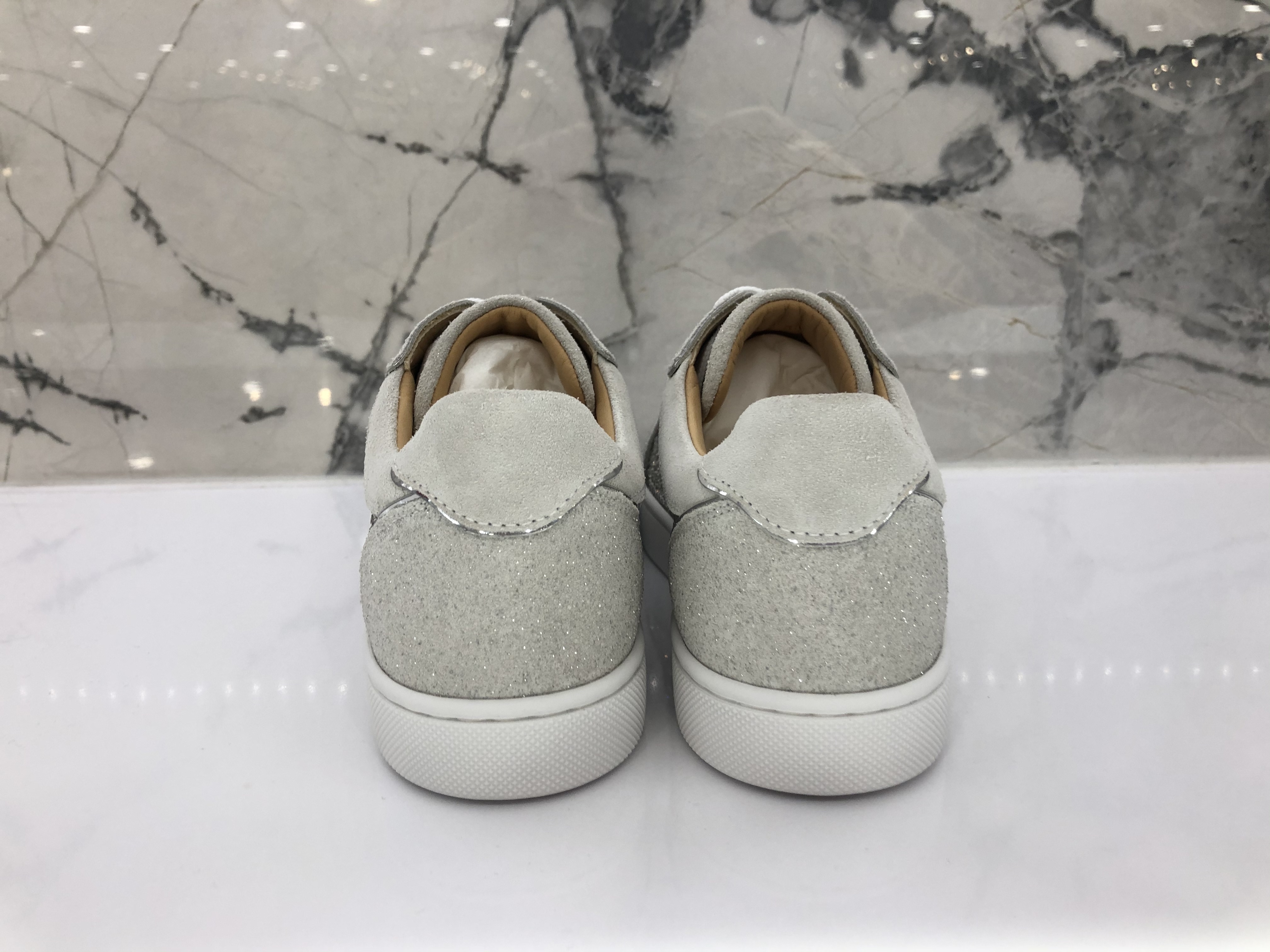 Christian Louboutin Tie The Details Of Casual Sports Shoes In Gray