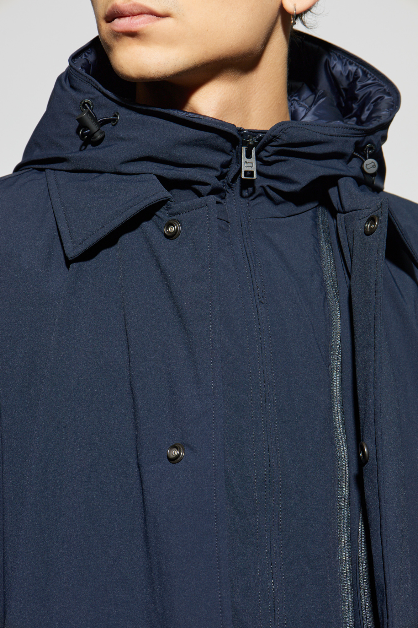 Woolrich Long-sleeved Down Jacket In Black