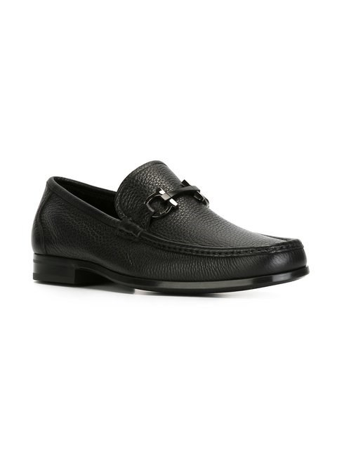 Ferragamo Gancini-detialed Leather Loafers In Black