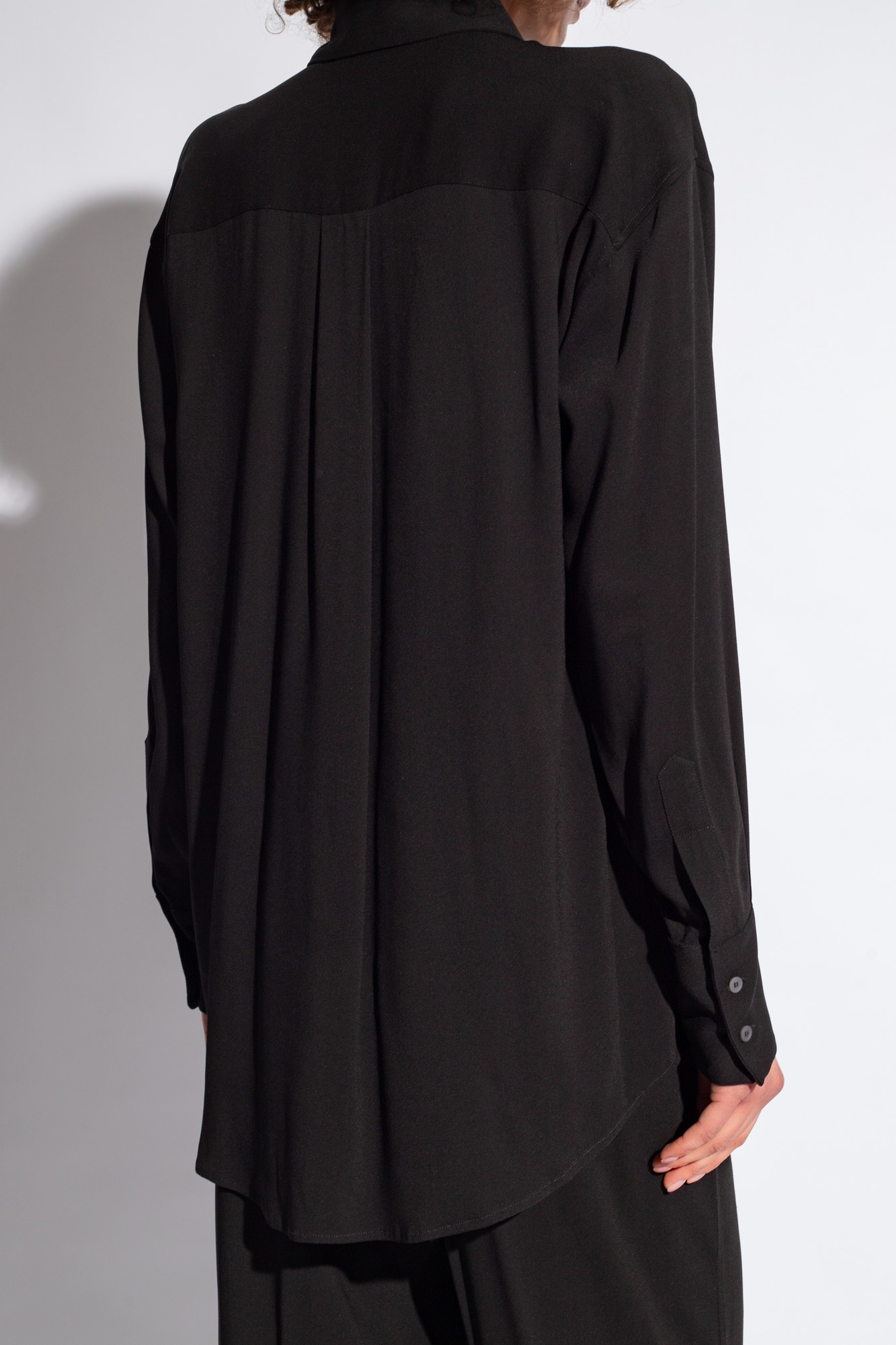 Fabiana Filippi Buttoned Crepe Shirt In Black