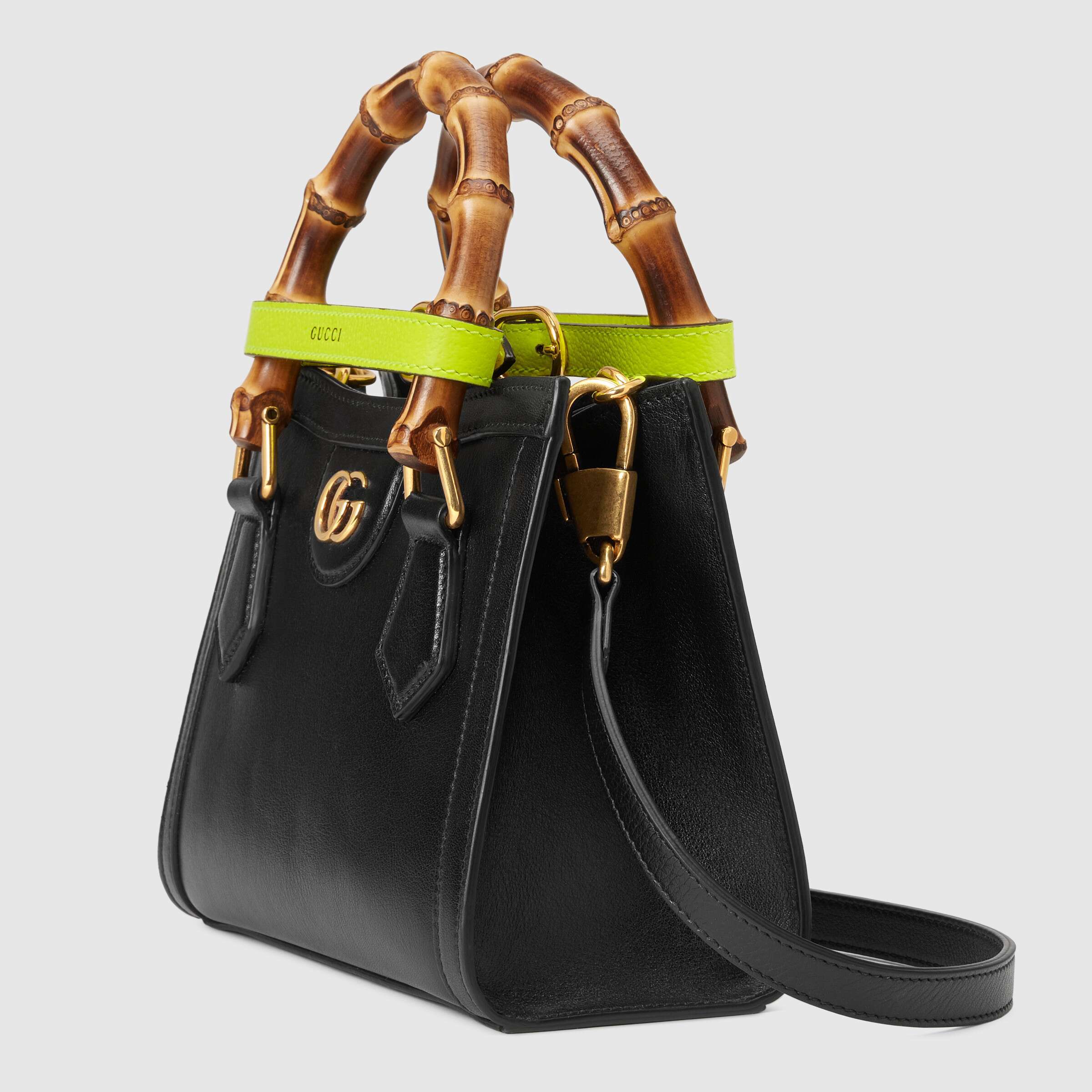 Gucci Diana Mini Tote Bag In Black