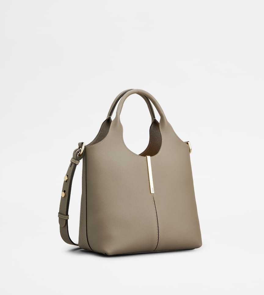 Tod's Mini Leather Tote Bag In Brown
