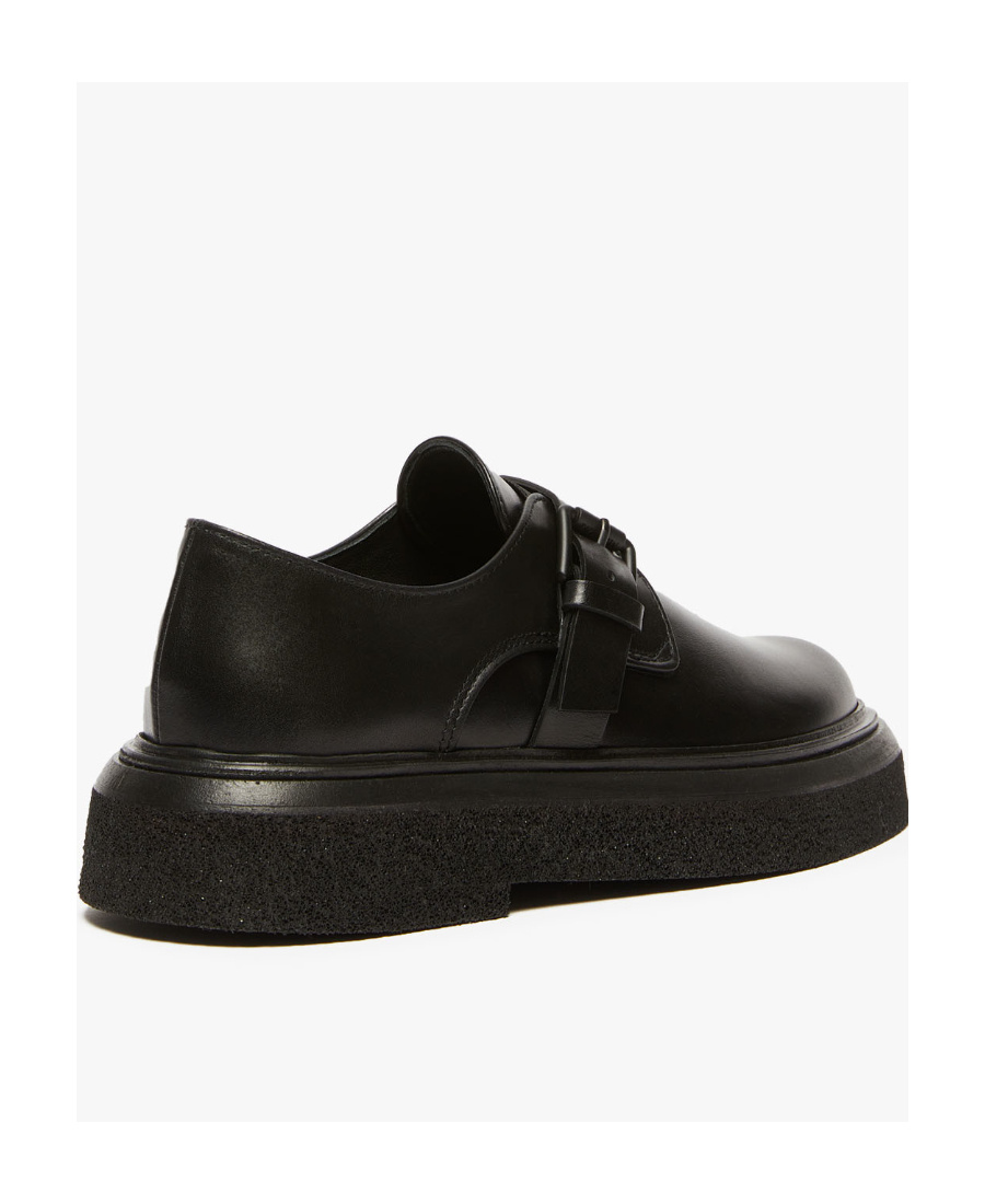 Max Mara Button Logos On The Side Of The Emblem In Black