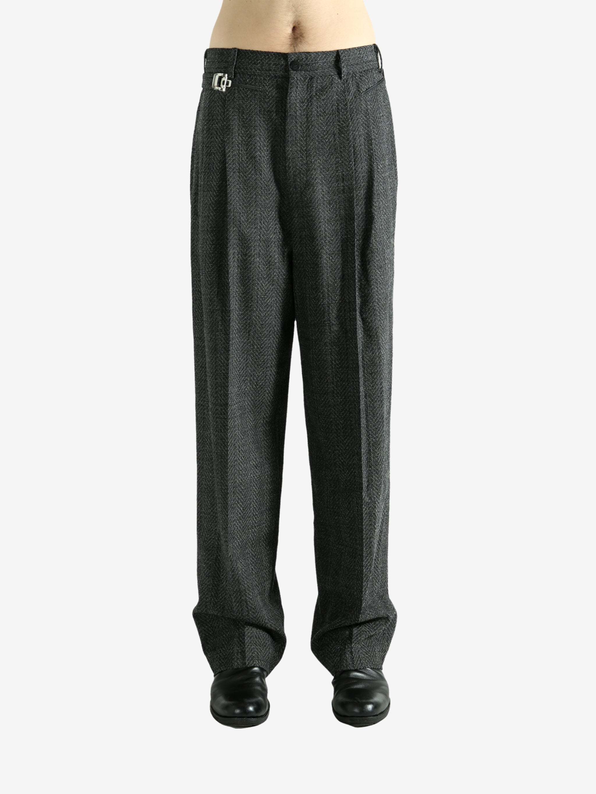 Magliano Double Pleat Casual Pants In Black