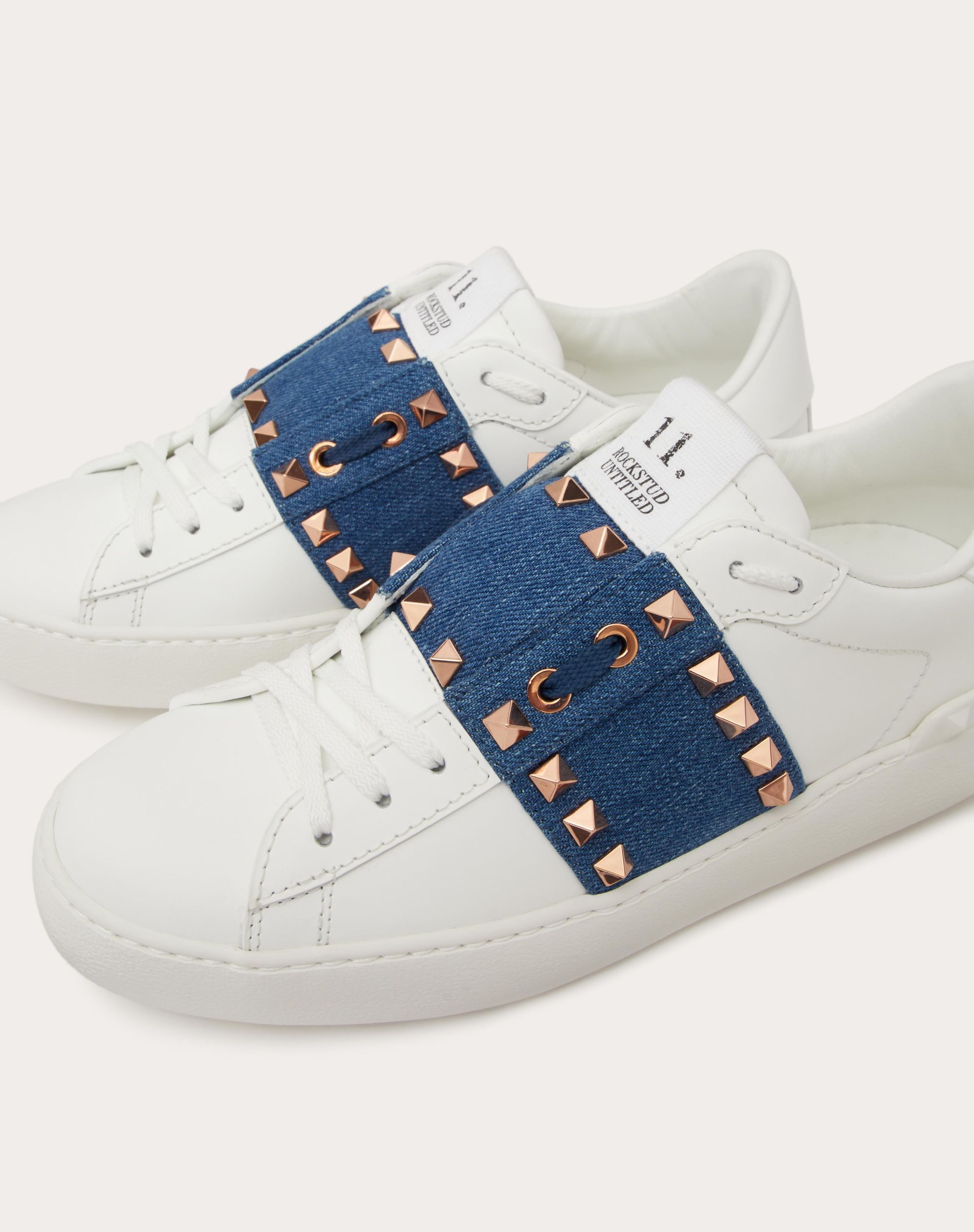 VALENTINO GARAVANI ROCKSTUD UNTITLED TRAINER IN CALFSKIN WITH DENIM BAND