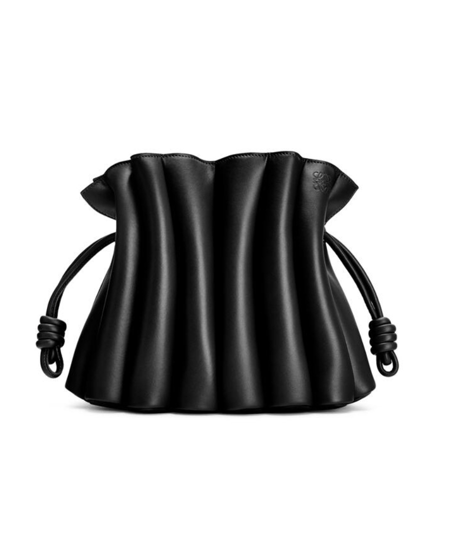 Loewe Flamenco Ondas Clutch Bag In Smooth Calfskin In Black