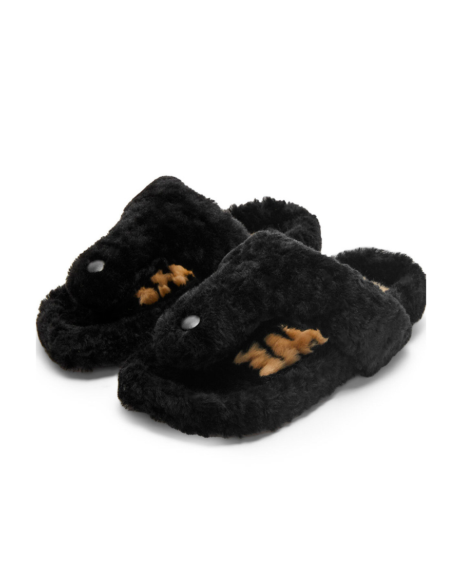 Loewe Ease Toe Post Sandal In Shearling In Black