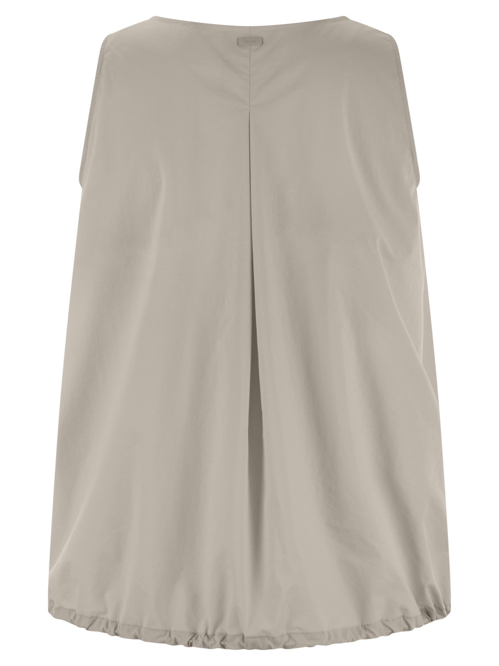 Herno Sleeveless Top In Tech Trait