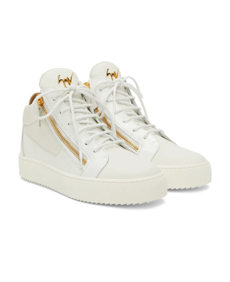 Giuseppe Zanotti Round Head Strapped High Upper Board Shoes In White
