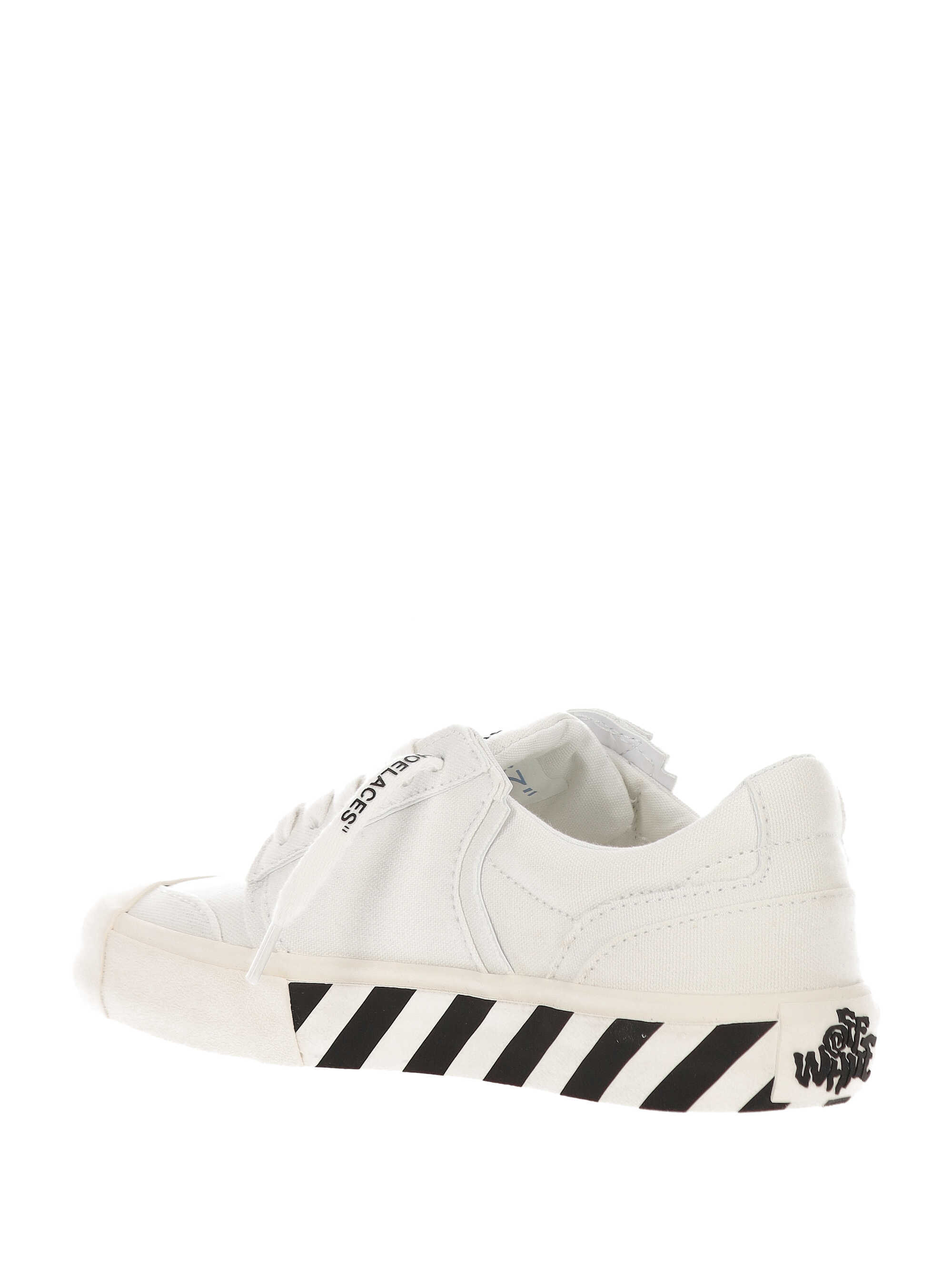 Off-white Lace-up Low-top Casual Shoes In Multi