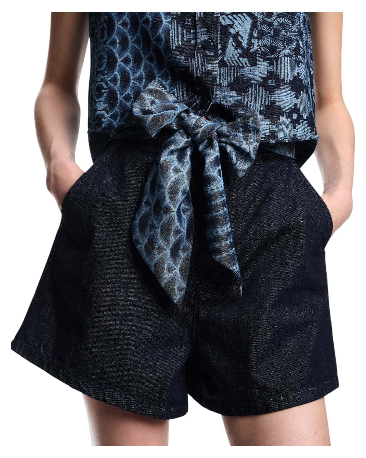 Emporio Armani J77 High-rise Denim Shorts With A Printed Sash In Blue