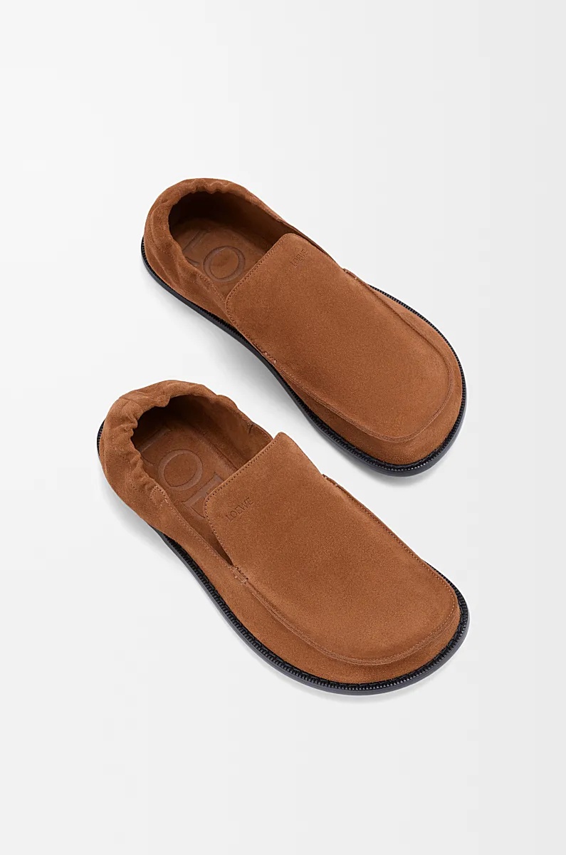 Loewe Mocassini Flex In Pelle Scamosciata Cammello Uomo In Brown