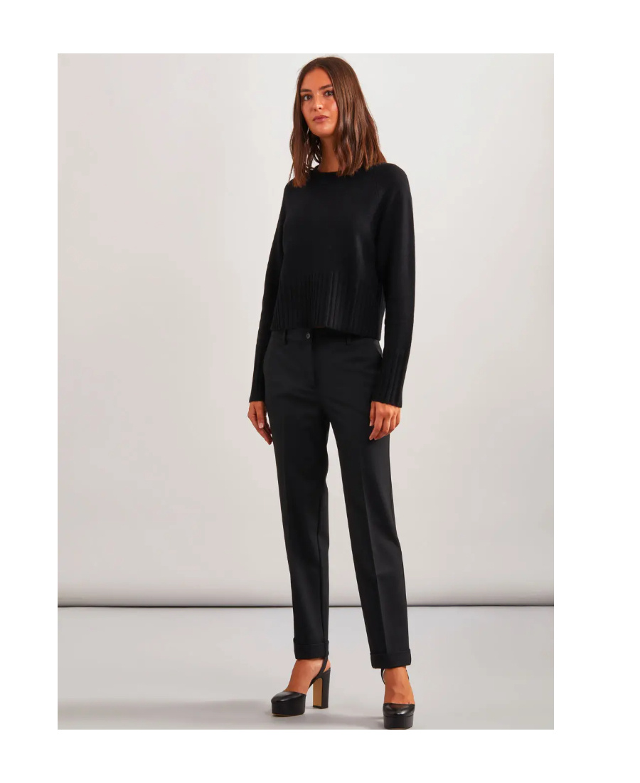P.a.r.o.s.h Mid-rise Tailored Straight Trousers In Black