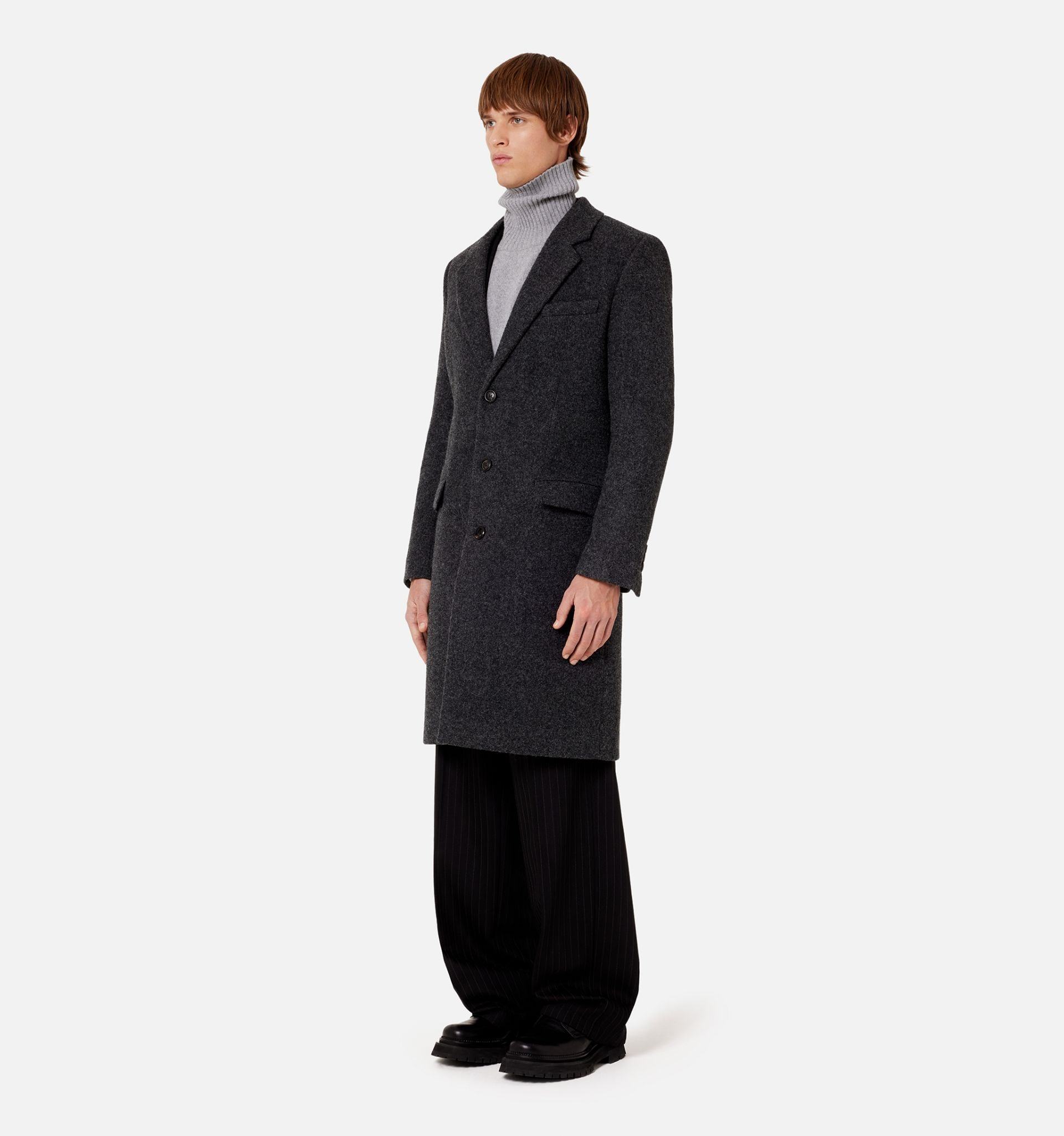 Ami Alexandre Mattiussi Ami Paris Single-breasted Midi Coat In Black