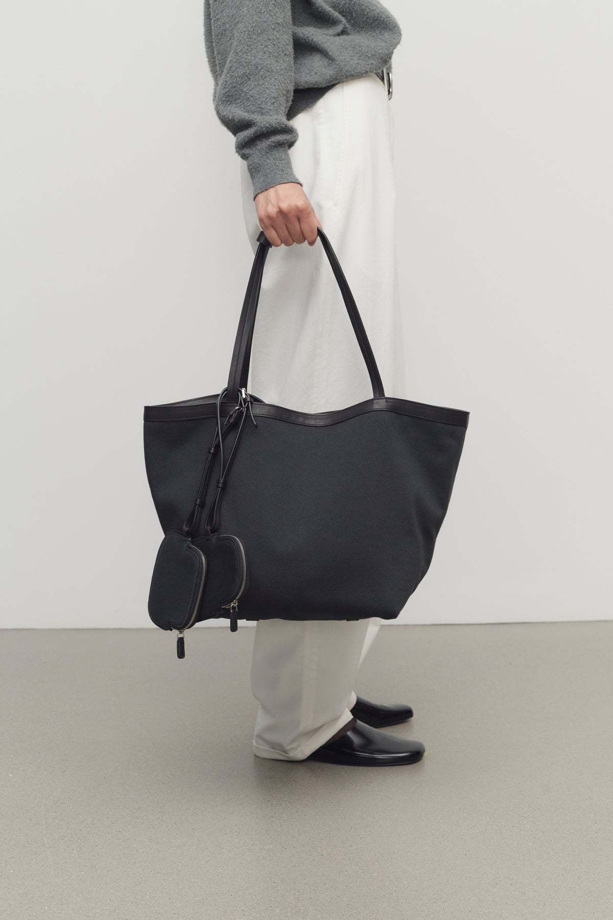 The Row Park Tote Three Canvas In Black