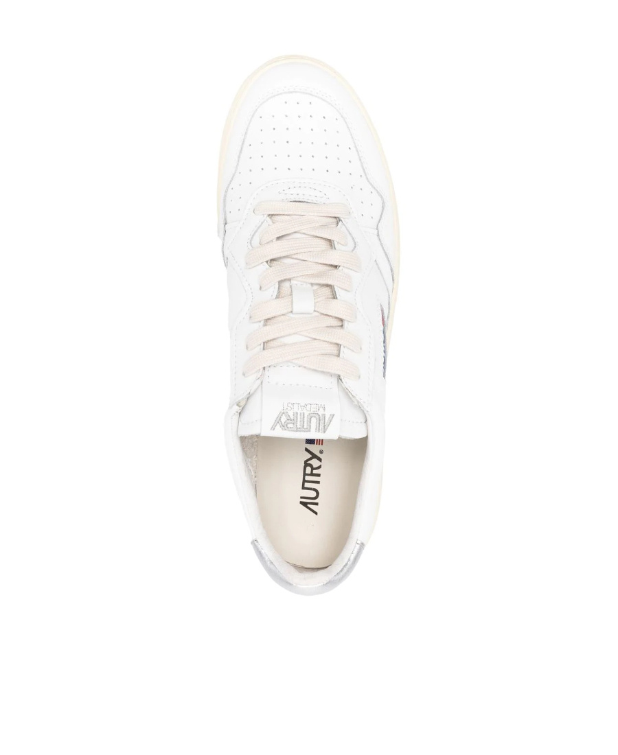 Autry Medalist Low-top Sneakers In White