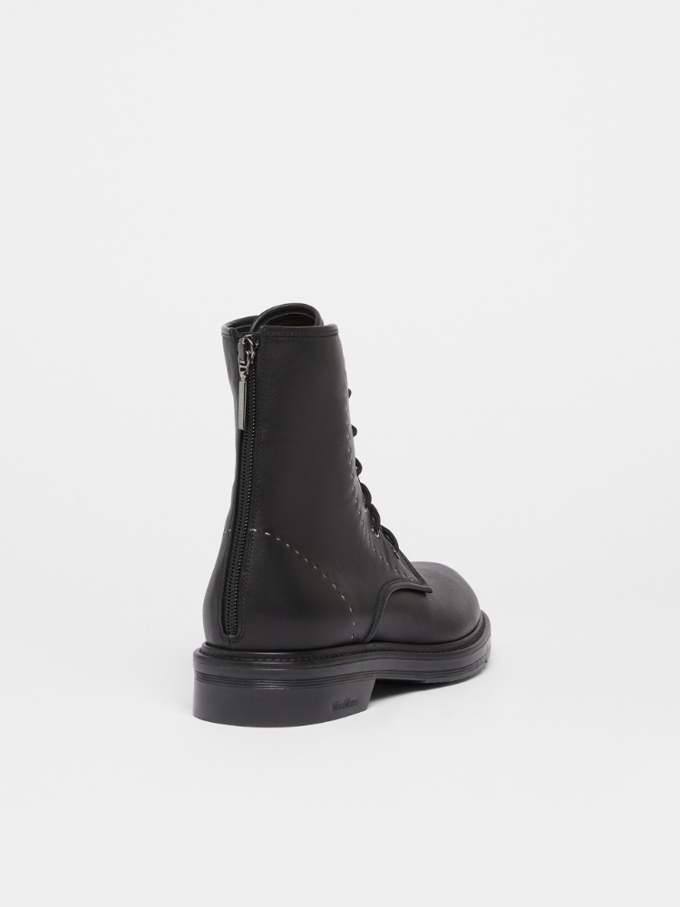 Max Mara Decorative-stitching Leather Boots In Black
