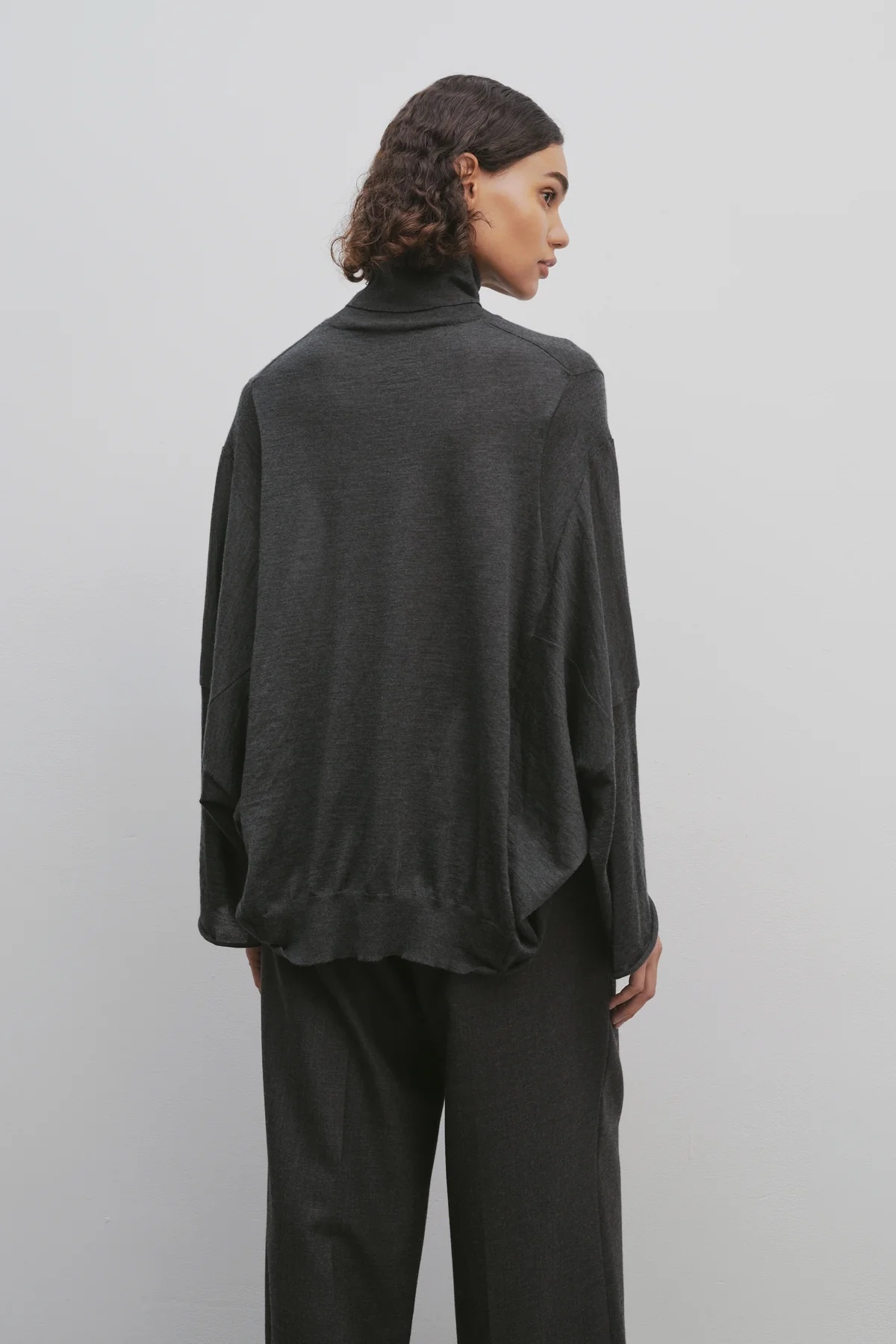 The Row Erfurt Cashmere Jumper In Gray