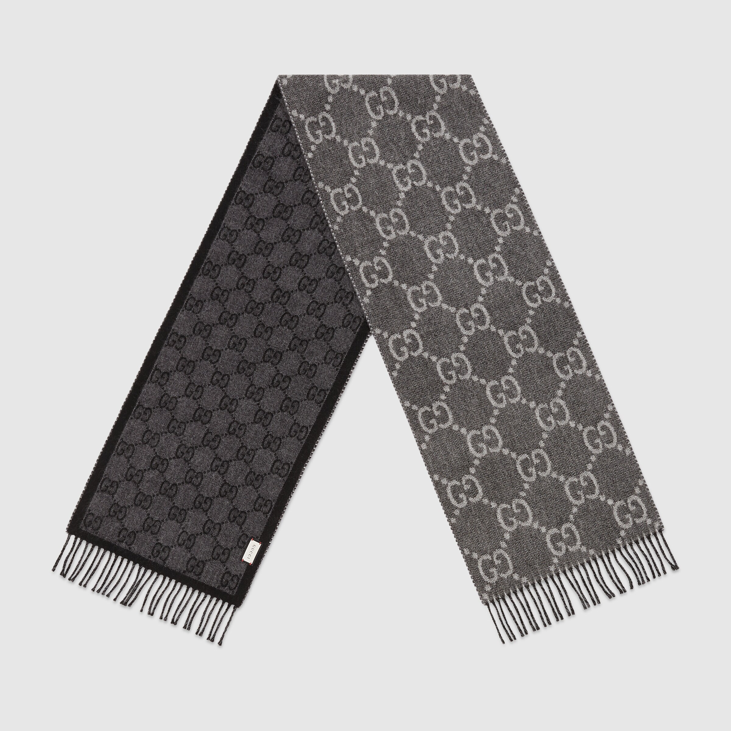 Gucci Strickschal Aus Gg Jacquard Mit Quasten In Black