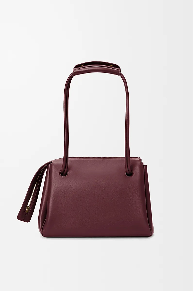 Loewe Lettering Shoulder Bag In Red