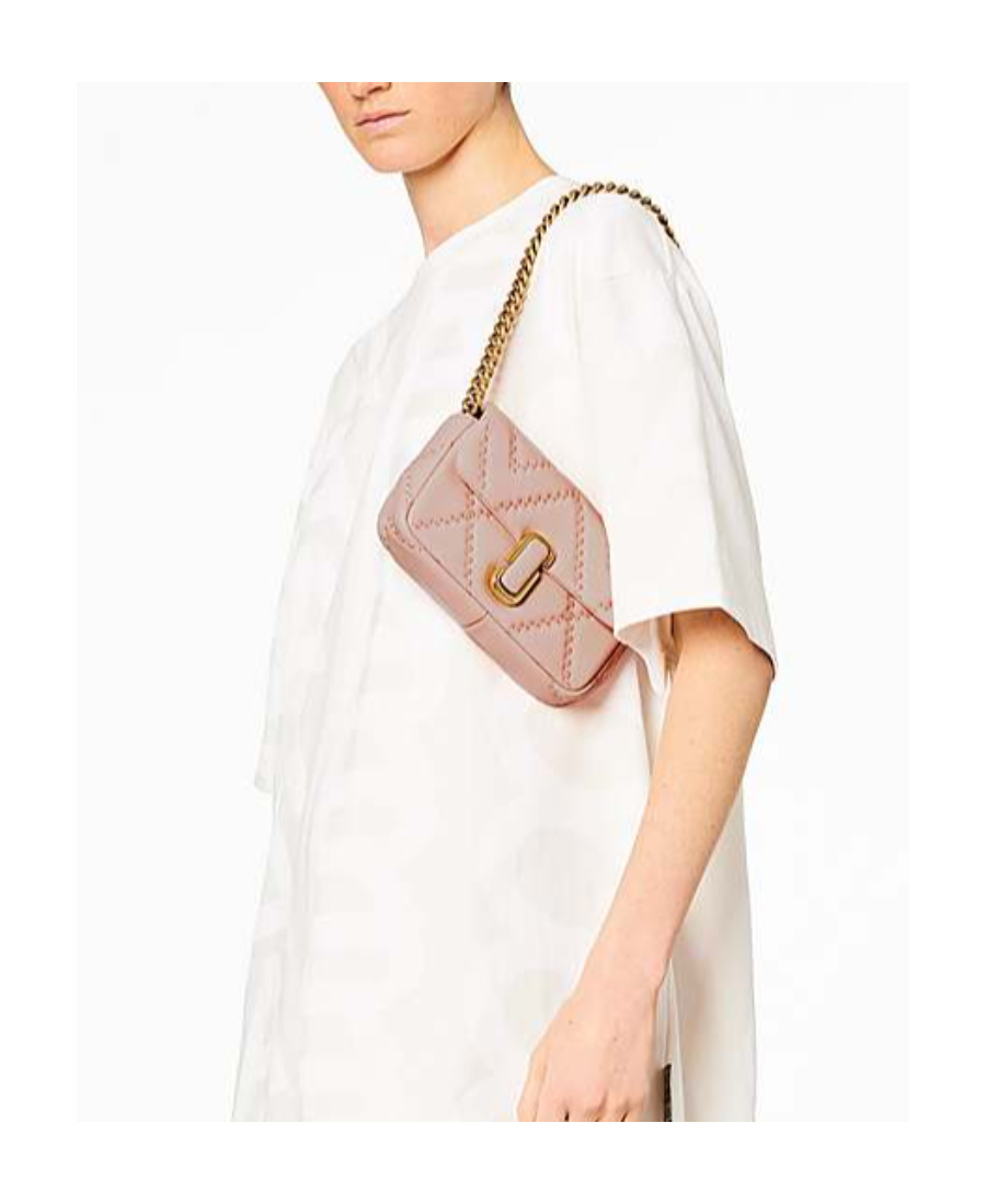 Marc Jacobs Logo Plaque Quilted Shoulder Bag In Nude