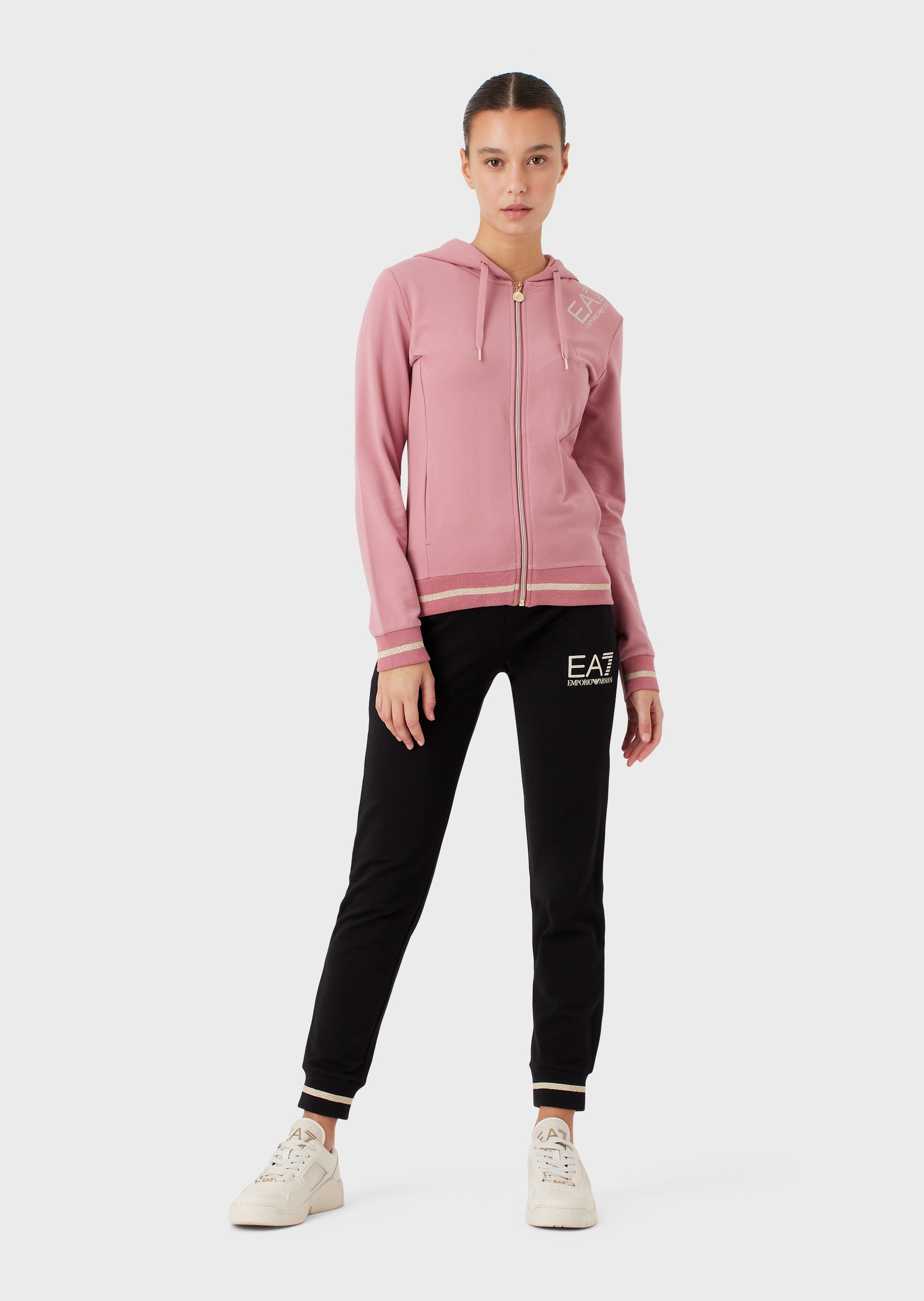 EA7 HOODED ZIPPER SWEATER AND SWEATPANTS SUIT 