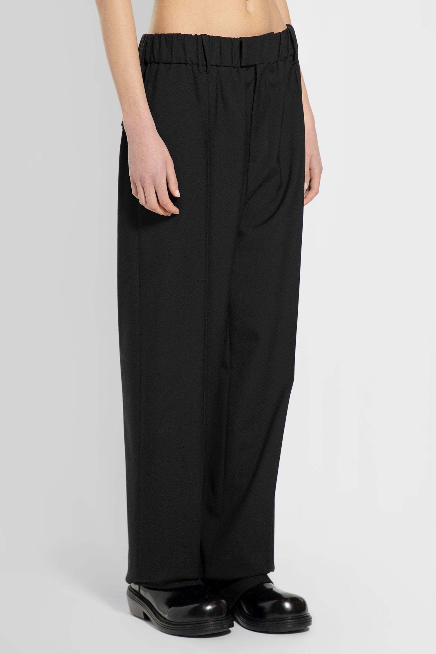Bottega Veneta Elastic Belt Wool Casual Pants In Black