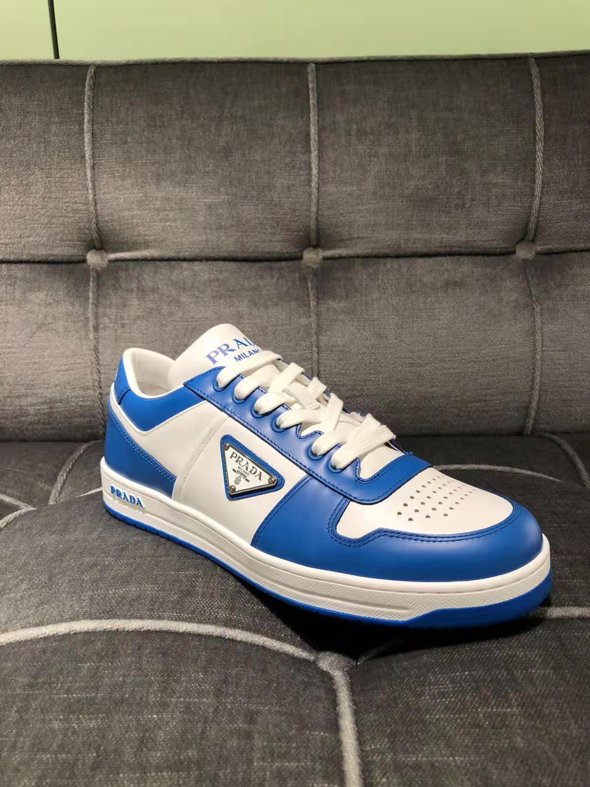 スニーカー Prada Downtown Leather Sneakers White Cobalt Blue Prada Downtown Leather Sneakers In White,cobalt Blue | ModeSens
