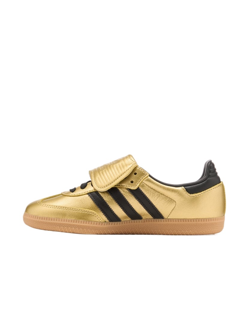 Adidas Originals Low-top Rubber Sole Sneaker In Nude