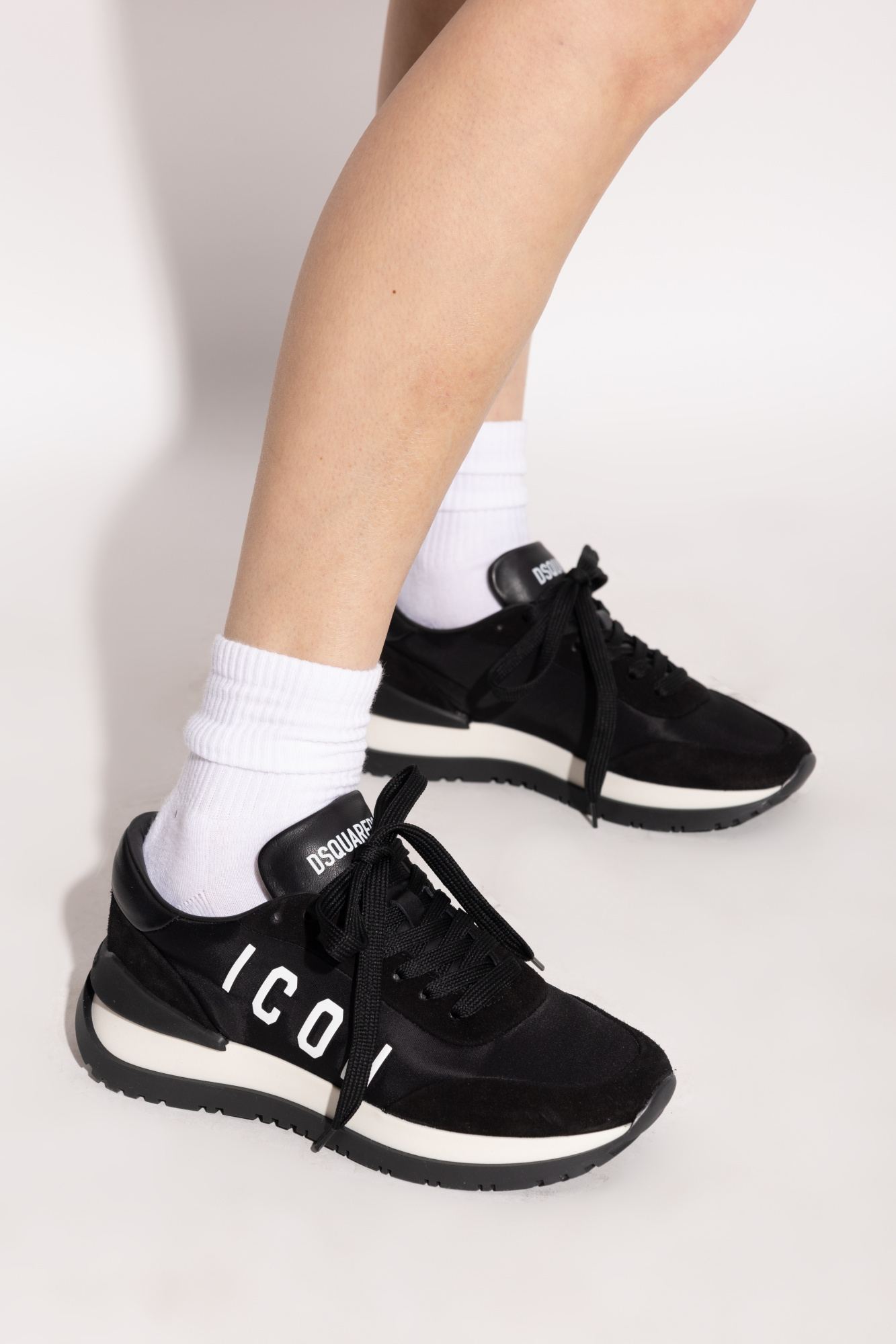 Dsquared2 Lace Up Sneakers In Black