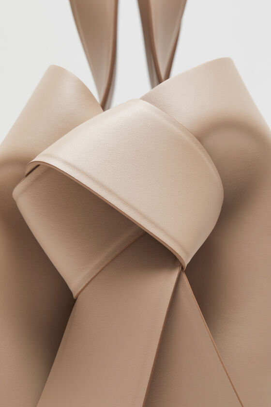 Acne Studios Musubi Logo Detailed Tote Bag In Taupe Beige