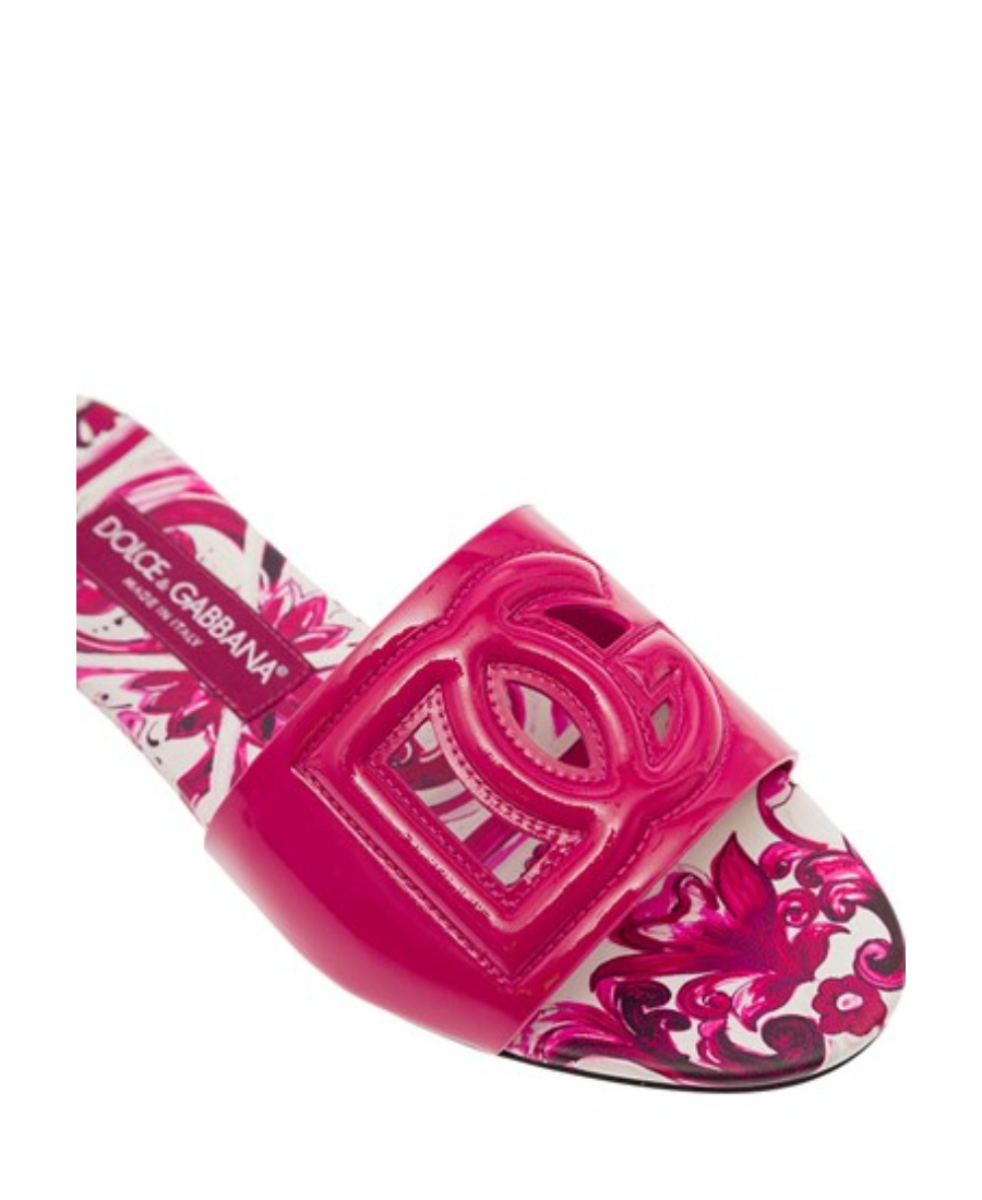 Dolce & Gabbana Flat Sandals With Dg Logo Cut-out And Maioliche Print In Leather In Pink