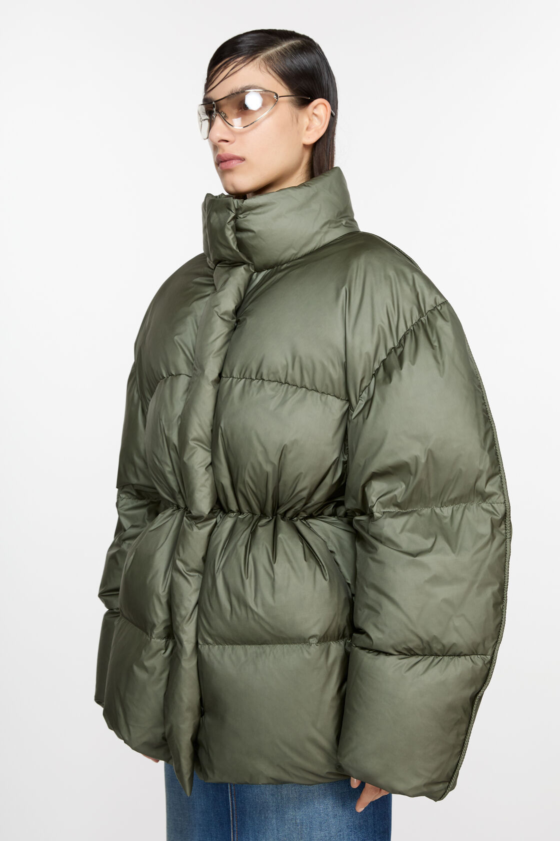 Acne Studios Fitted-waist Puffer Jacket In Green