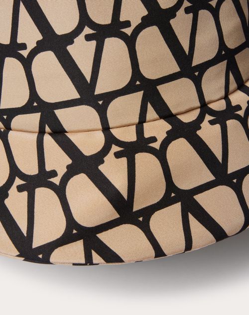 Valentino Vlogo Signature Bucket Hat